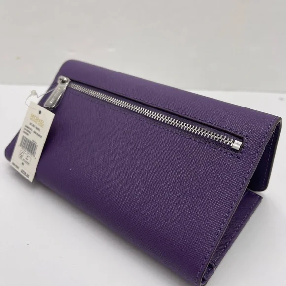 Michael Kors Lg Jet Set Travel Trifold Leather Wallet 
Dark Purple 
NWT - Picture 10 of 16